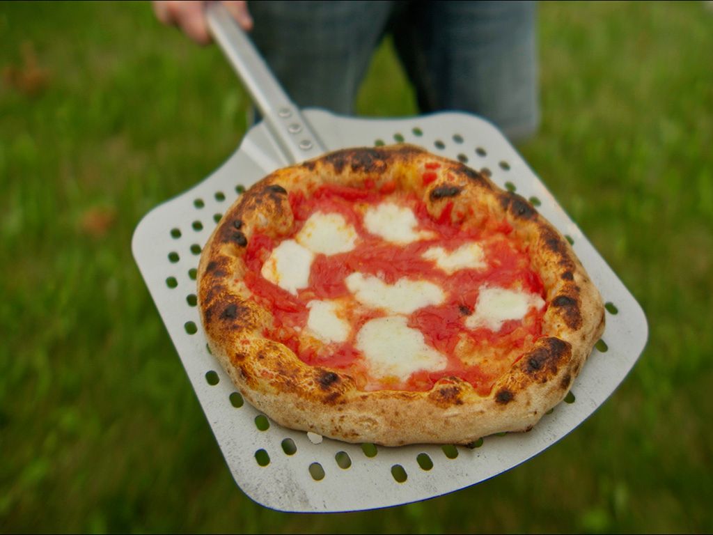 HLINÍKOVÁ LOPATA NA PIZZU - 4