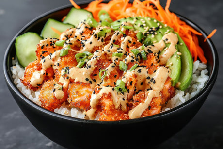 Připravte si poke bowl s křupavým lososem – snadno, zdravě a chutně s ONYX Cookware