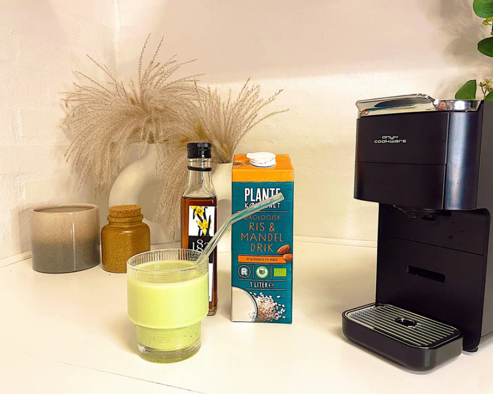 Klasické ledové matcha latte – Zelený klid ve sklenici