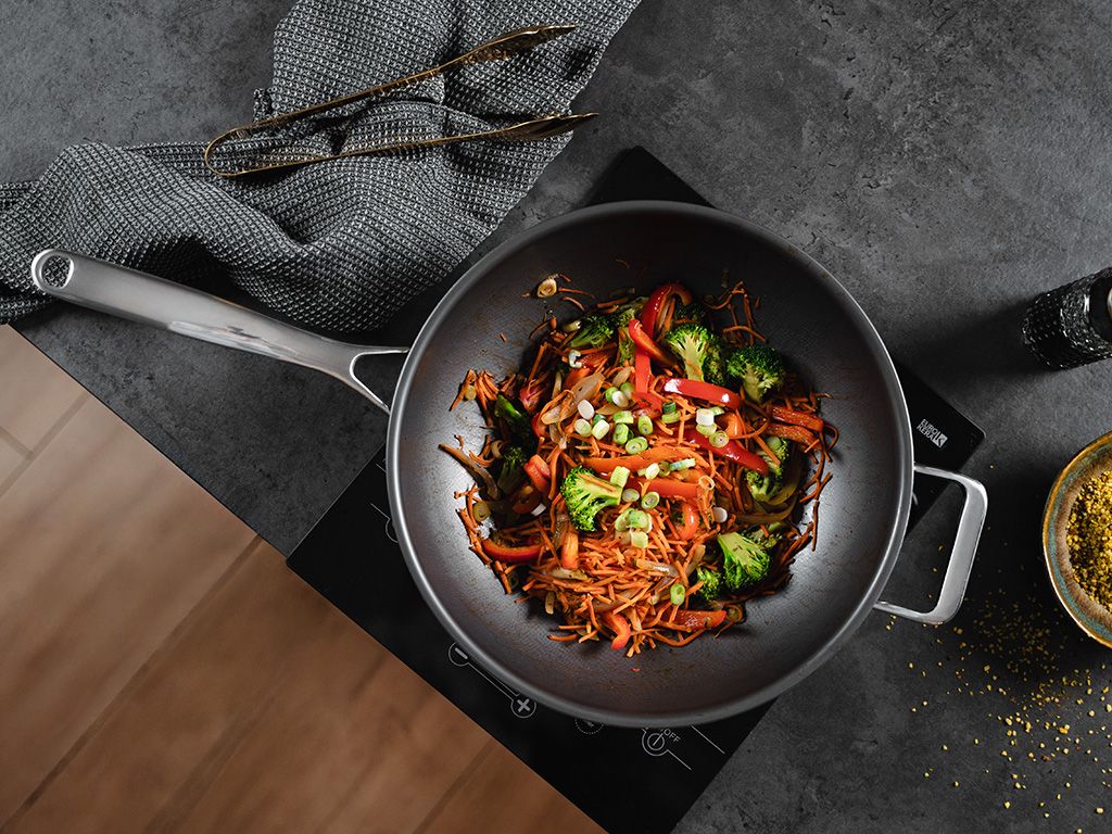 ZERO – PŘÍRODNÍ NEPŘILNAVÁ WOK PÁNEV 30 CM - 2