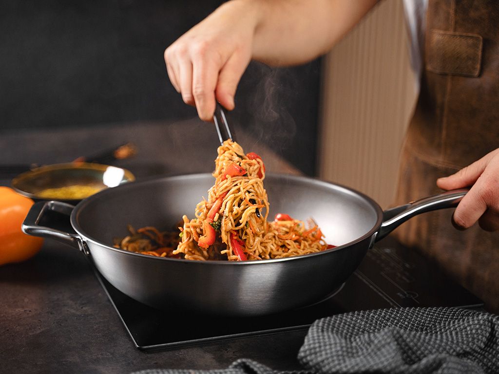 ZERO – PŘÍRODNÍ NEPŘILNAVÁ WOK PÁNEV 30 CM - 3