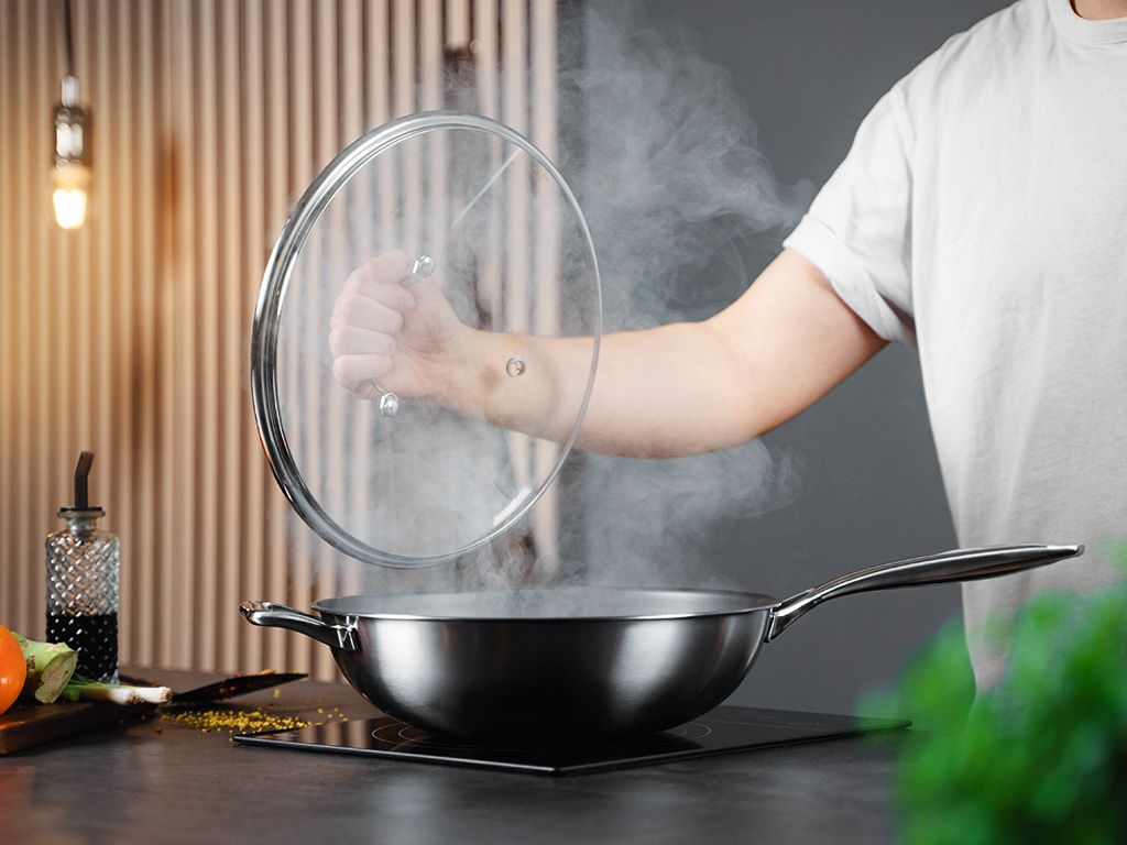 ZERO – PŘÍRODNÍ NEPŘILNAVÁ WOK PÁNEV 30 CM - 7