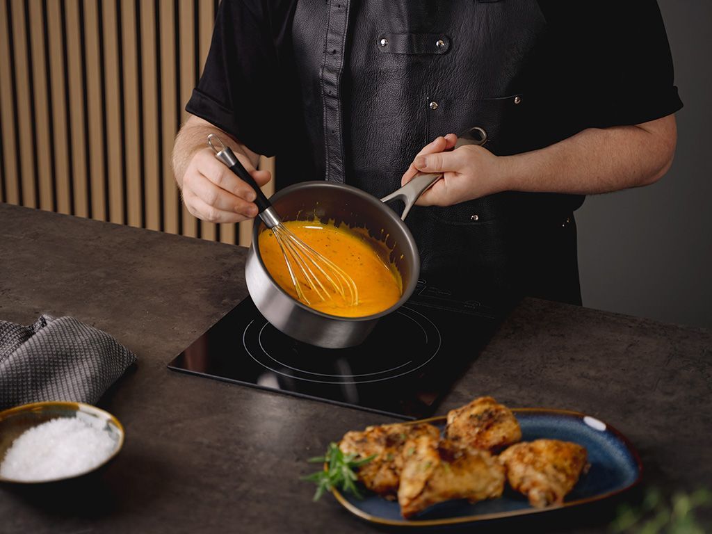 ZERO – PŘÍRODNÍ NEPŘILNAVÝ OMÁČNÍK 18CM - 2