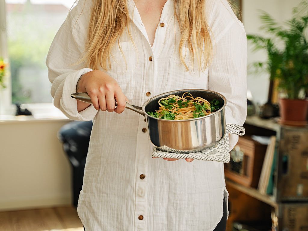 HRNEC NA OMÁČKU 18CM (2L)