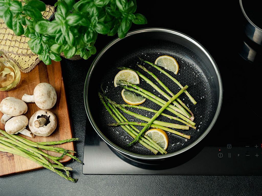 HRNEC NA SAUTE BEZ RUKOJETI 26CM - 4