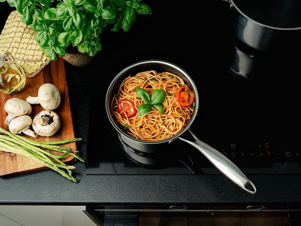 HRNEC NA OMÁČKU 18CM (2L)