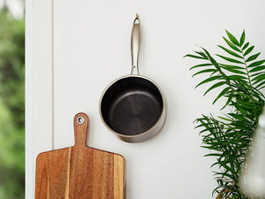 HRNEC NA OMÁČKU 18CM (2L)