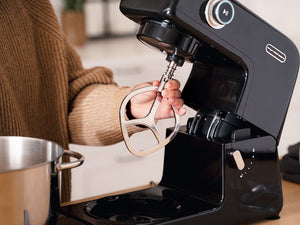 STAND MIXER – 6L - 3