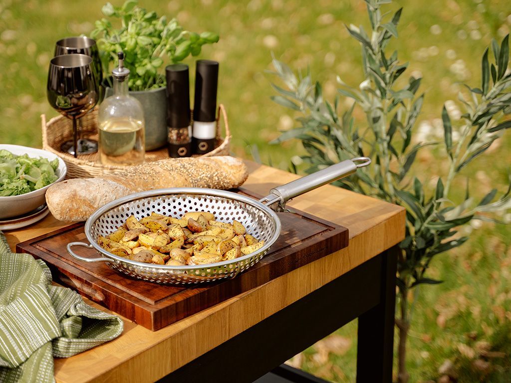 BBQ GRILOVACÍ PÁNEV S ODNÍMATELNOU RUKOJETÍ 28 CM - 6