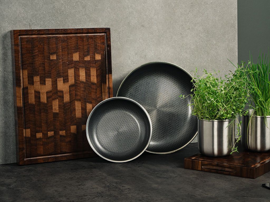 PÁNEV BEZ RUKOJETI 30CM - 2