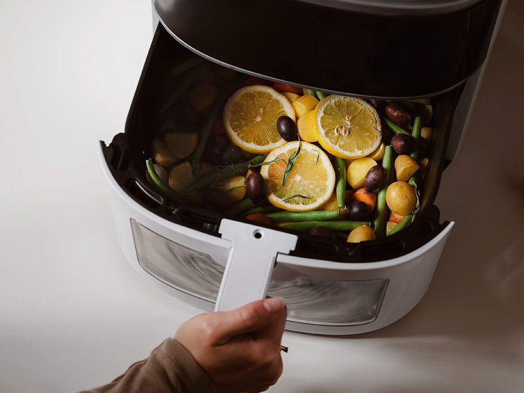 HORKOVZDUŠNÁ FRITÉZA – 4L - 8