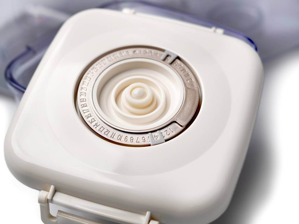 VAKUOVÝ KONTEJNER NA SKLADOVÁNÍ 700 ML, SOUBOR - 4 KUSY