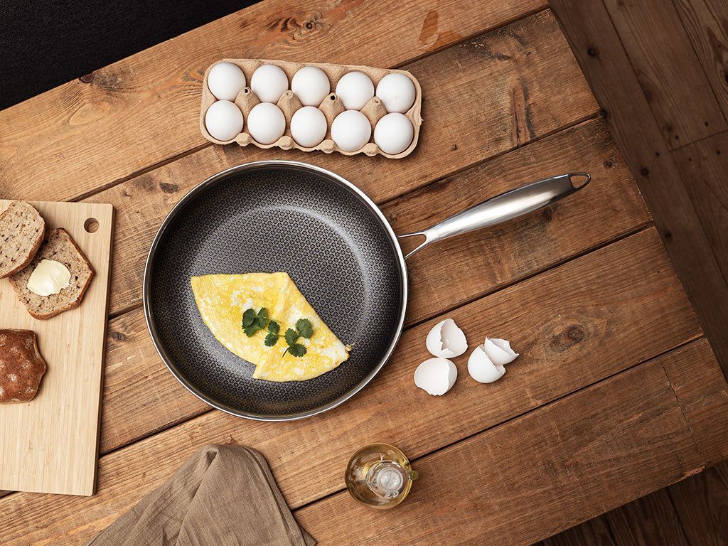 KOMPLETNÍ SADA PÁNVÍ – 26 CM (PÁNEV & SAUTÉ) - 2