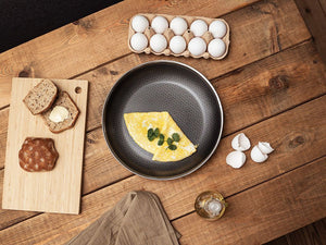 PÁNEV BEZ RUKOJETI 28 CM