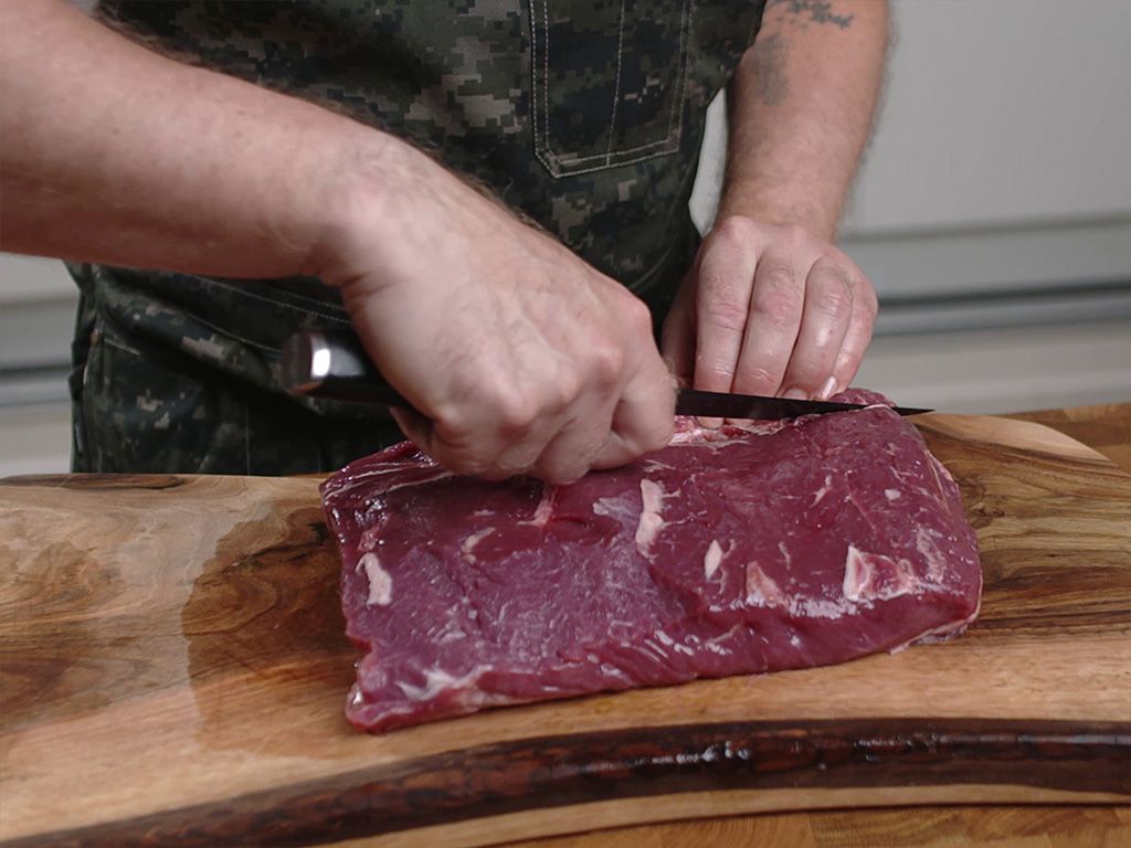 ODKOSTOVACÍ NŮŽ 15 CM