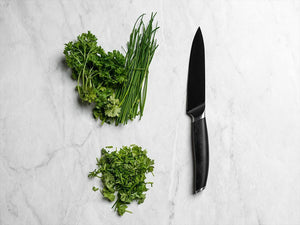 UNIVERZÁLNÍ NŮŽ 13 CM - 1. GENERACE